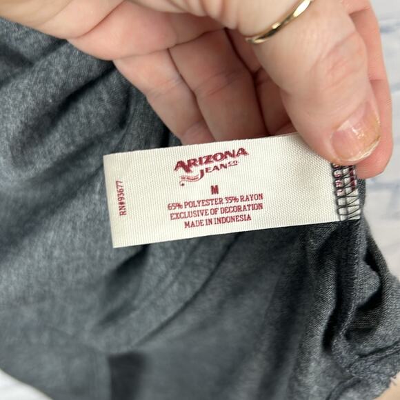 NWOT Arizona Jeans Embroidered Tank Size Medium - Picture 6 of 7
